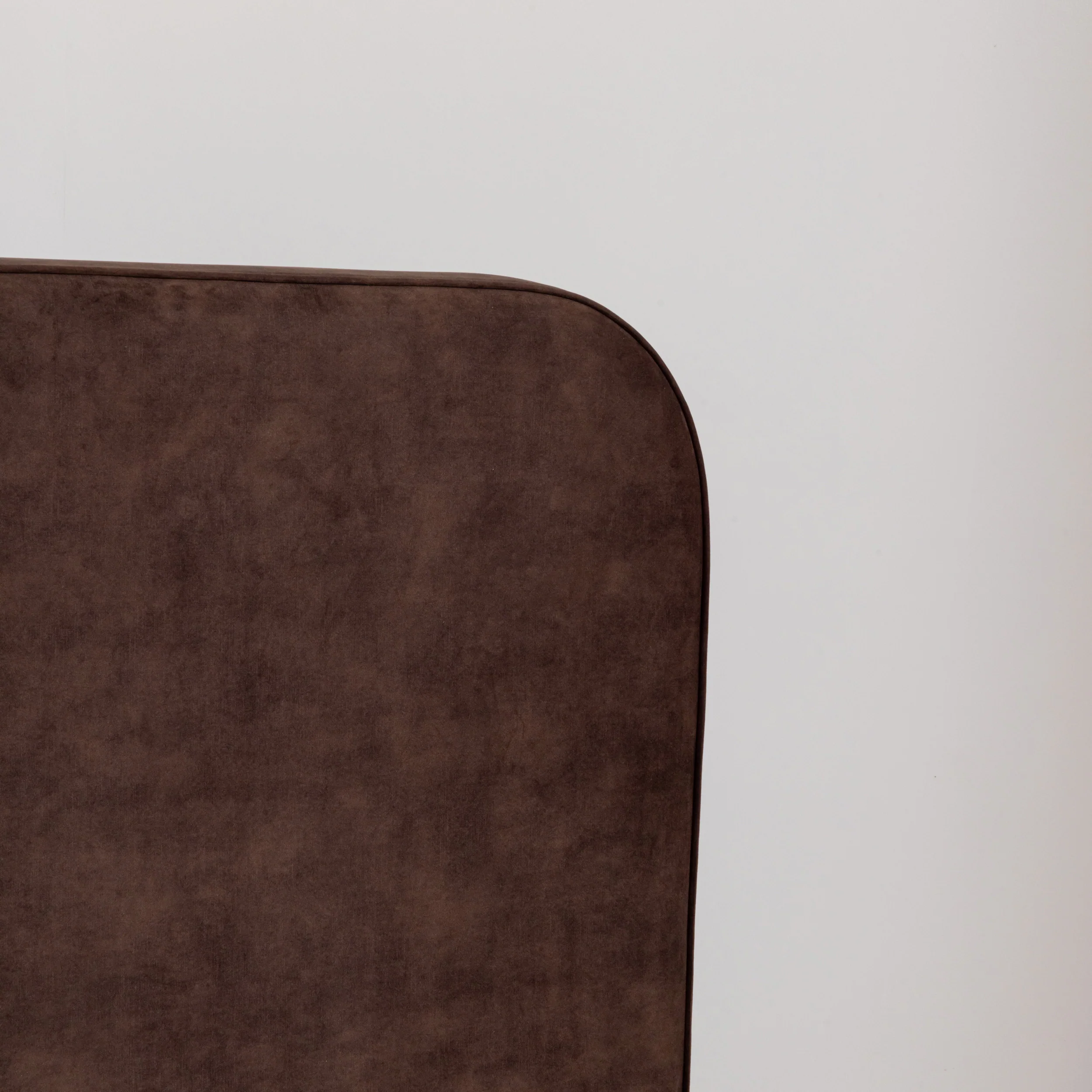 Curve Bed - Chocolate - Image 7