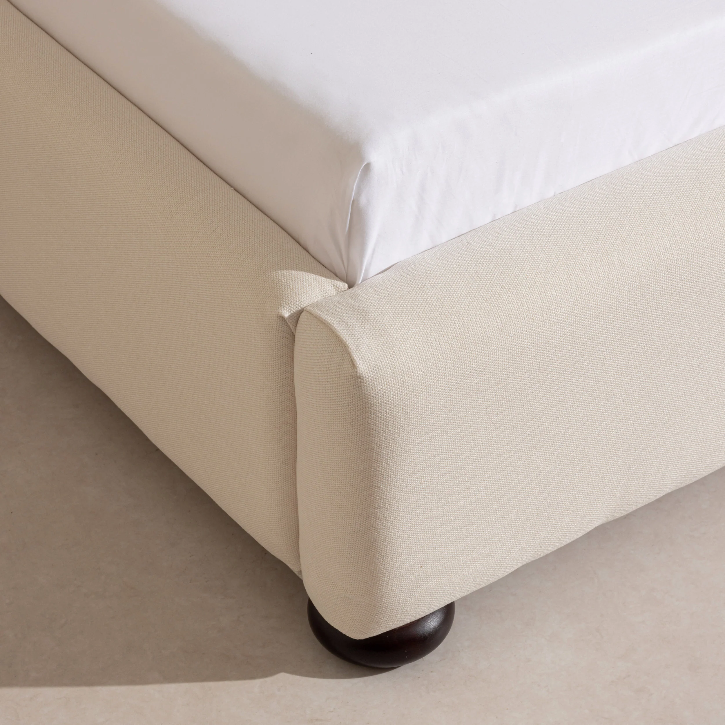 Curve Bed - Ivory - Image 8