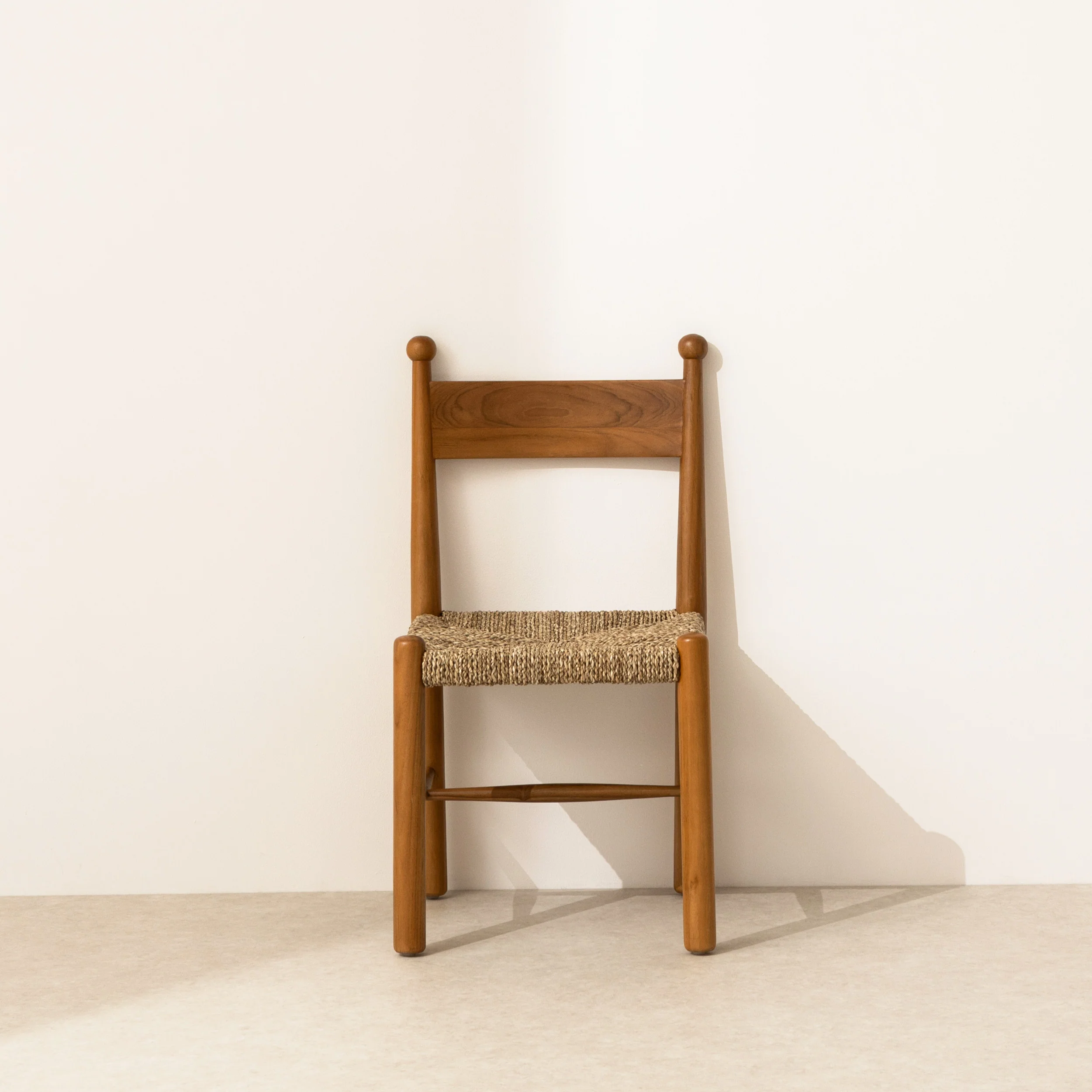 Finials Dining Chair with Rope Seat - Image 4