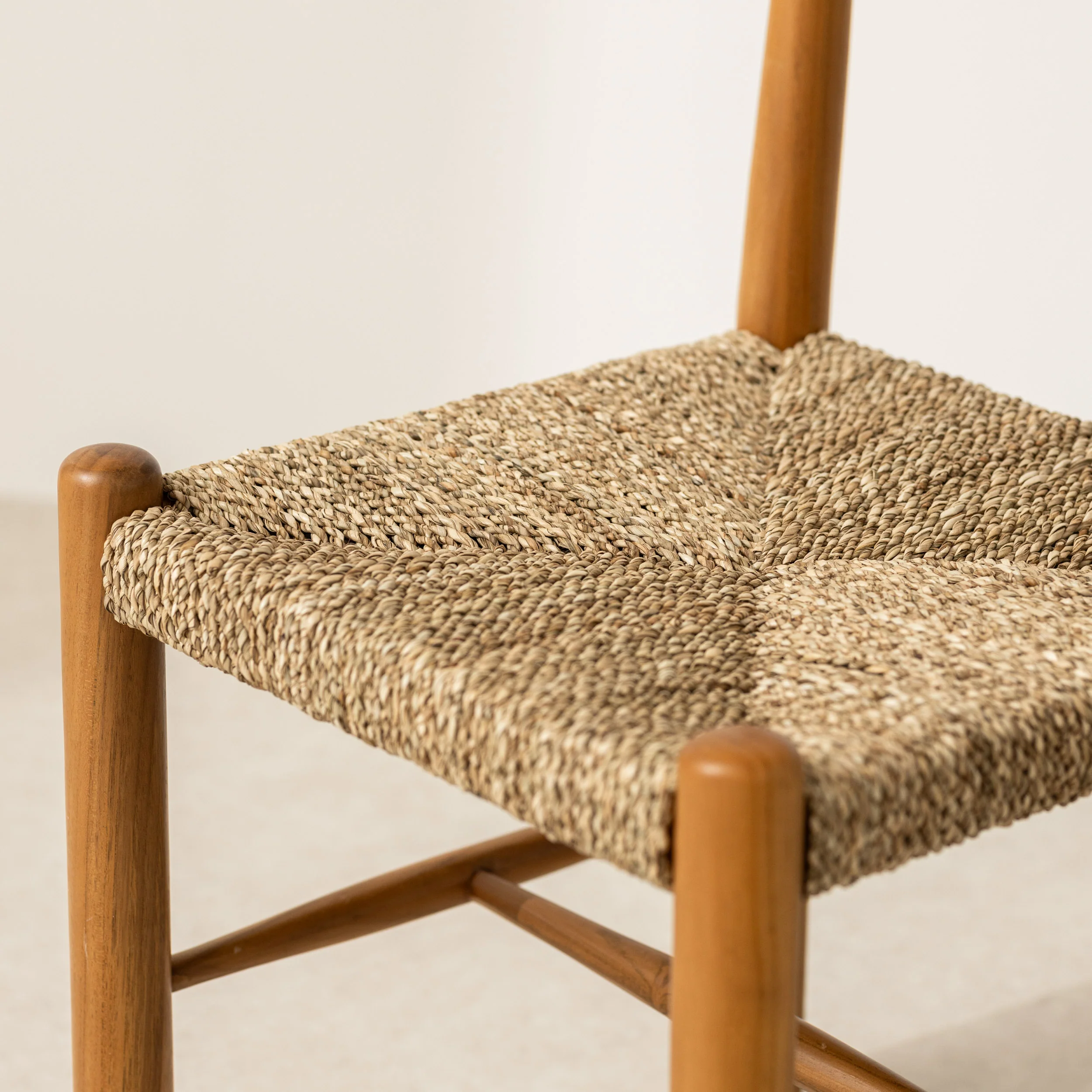 Finials Dining Chair with Rope Seat - Image 6