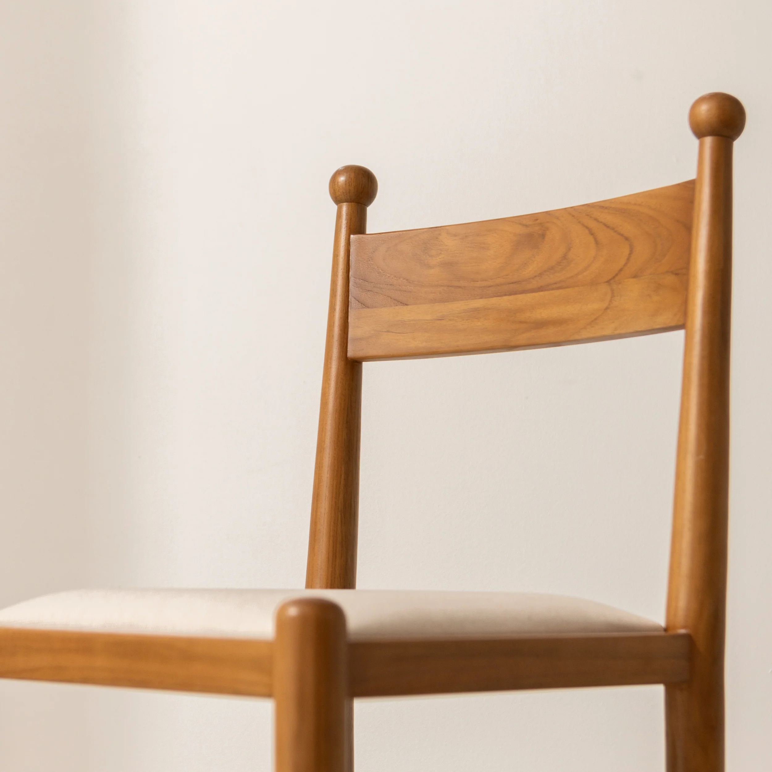 Finials Dining Chair with Upholstered Seat - Image 7