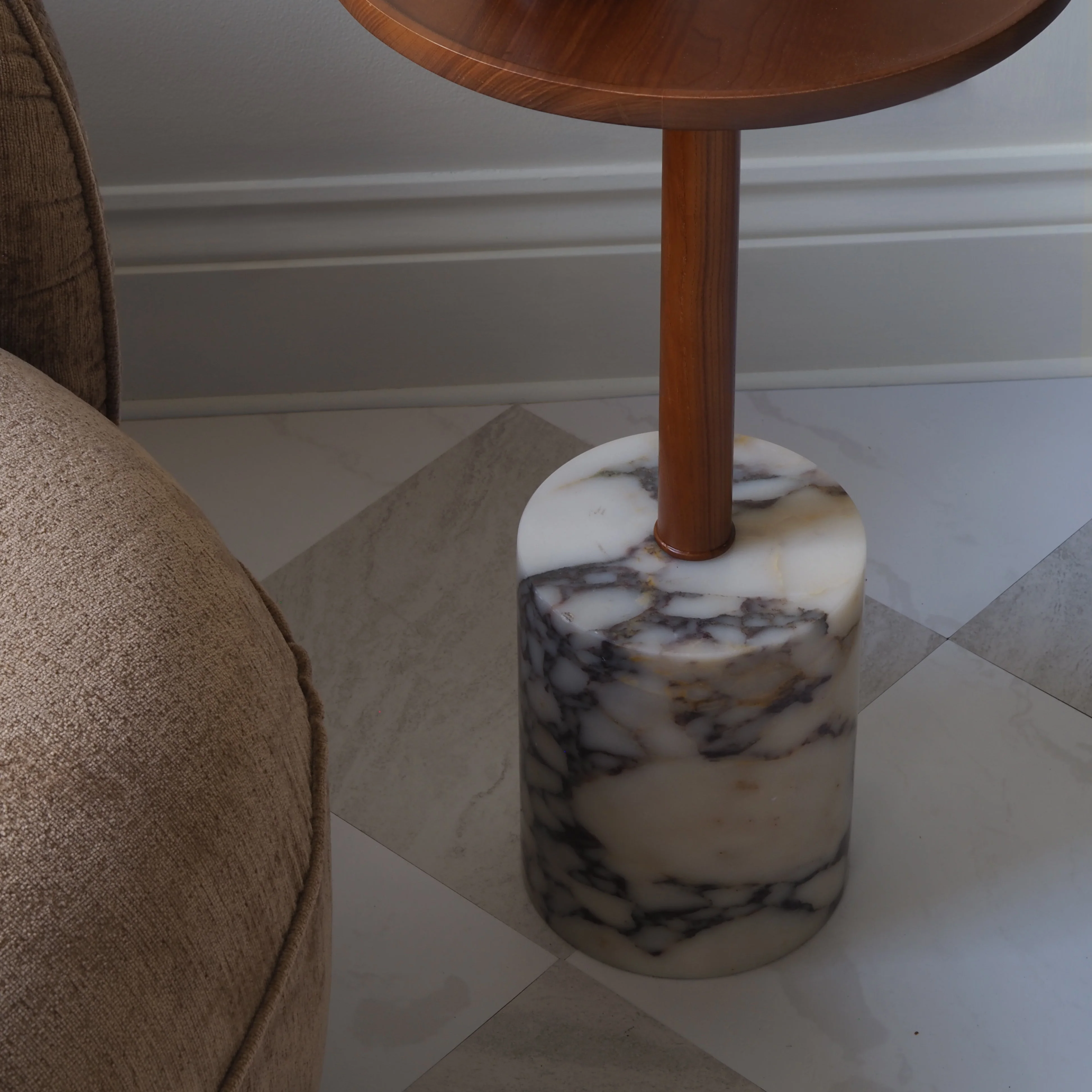 Marble Side Table - Voila - Image 3