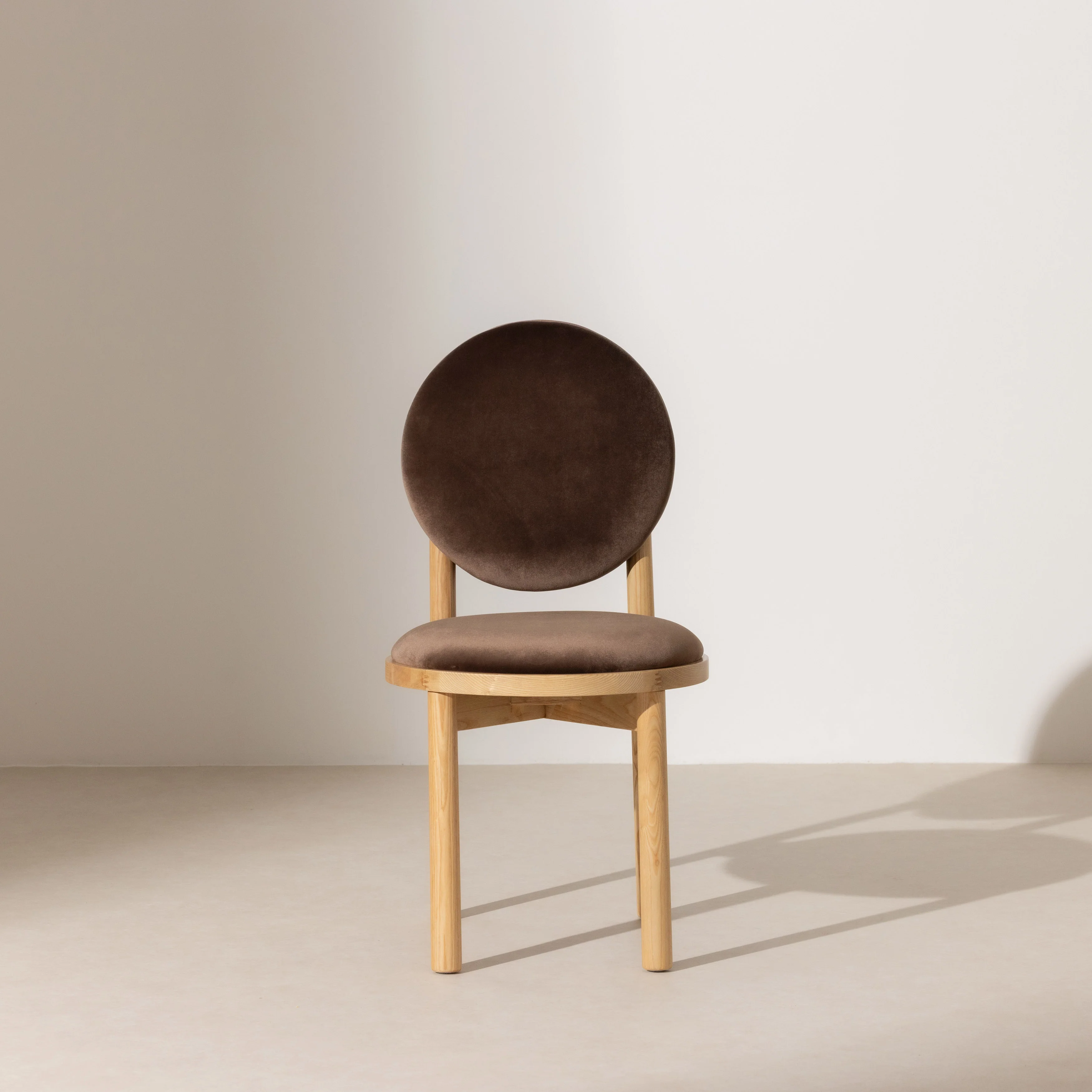 No.17 The Muse Circle Dining Chair - Image 14