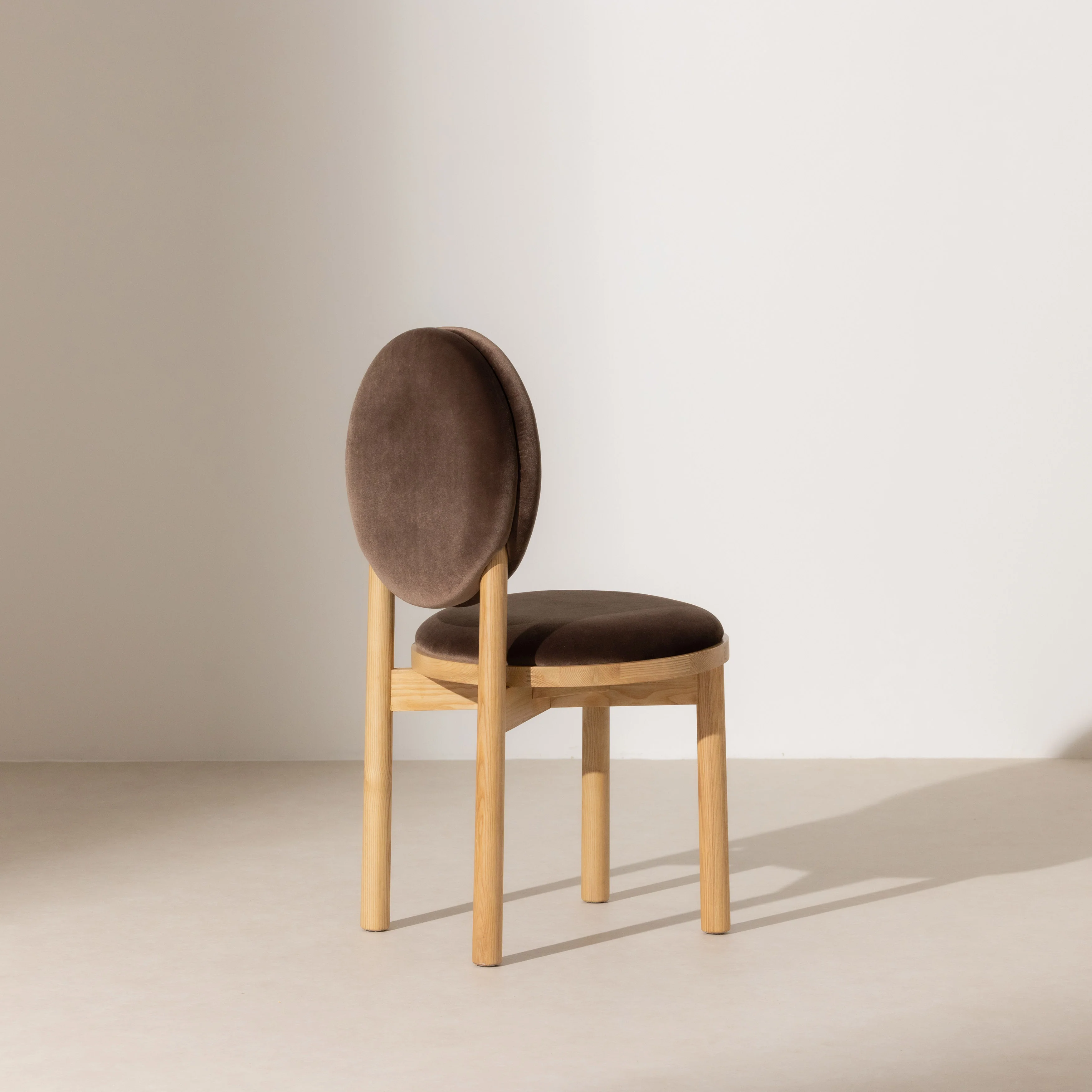 No.17 The Muse Circle Dining Chair - Image 6