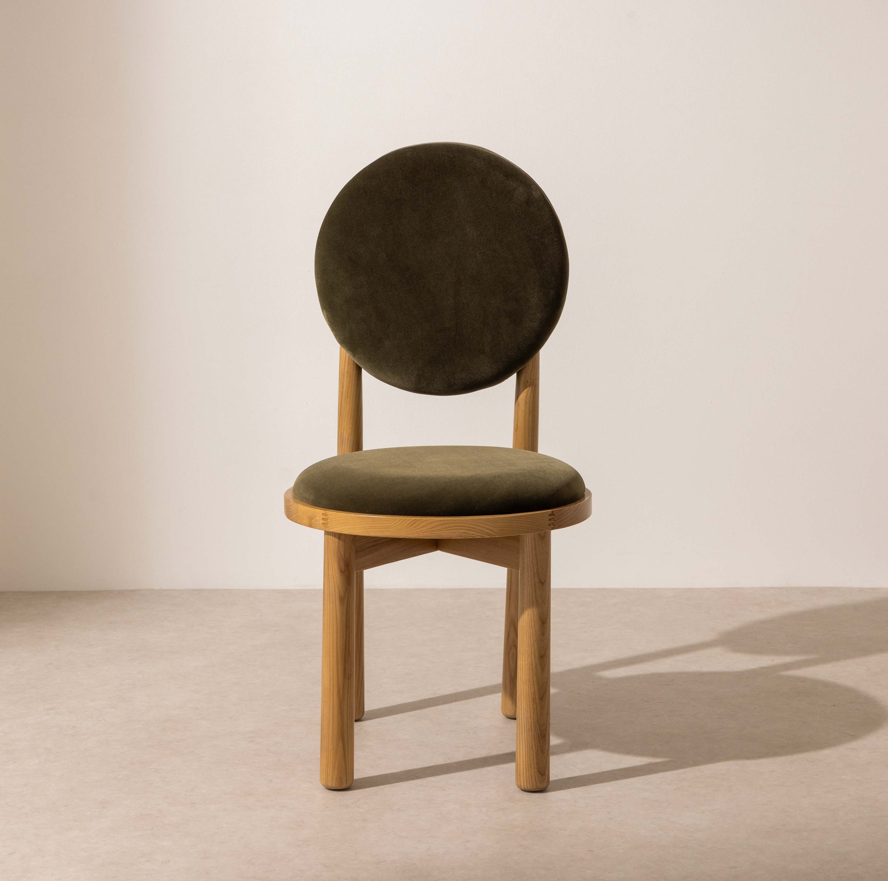 No.17 The Muse Circle Dining Chair - Image 7