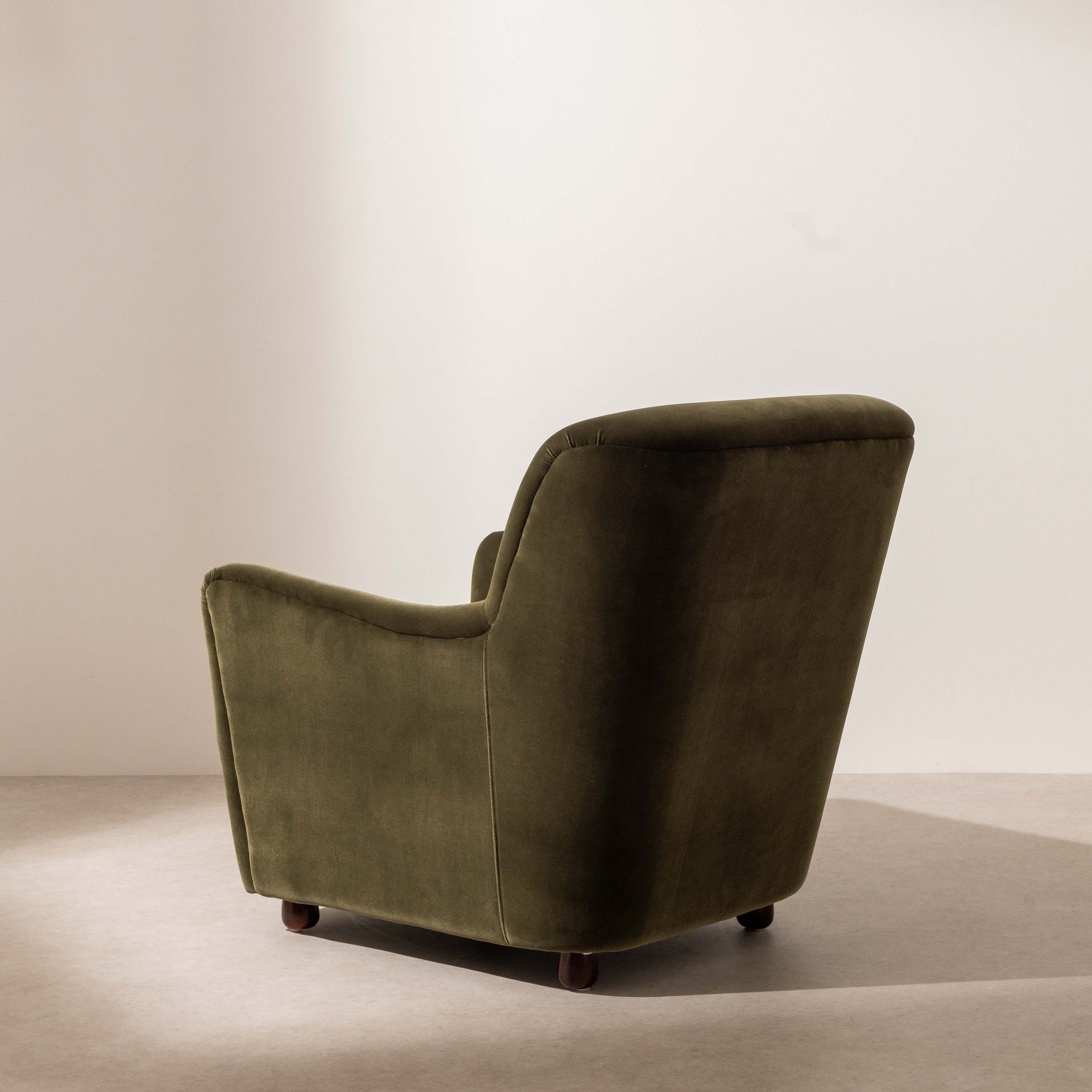 No.17 The Verdant Lounge Chair - Image 5