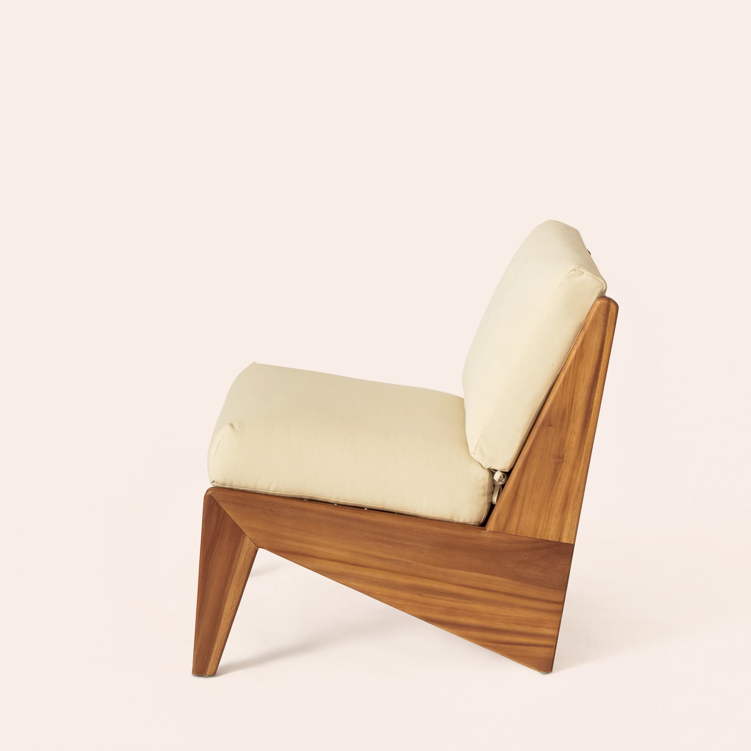 Outdoor Kangaroo Lounge Chair - Image 9