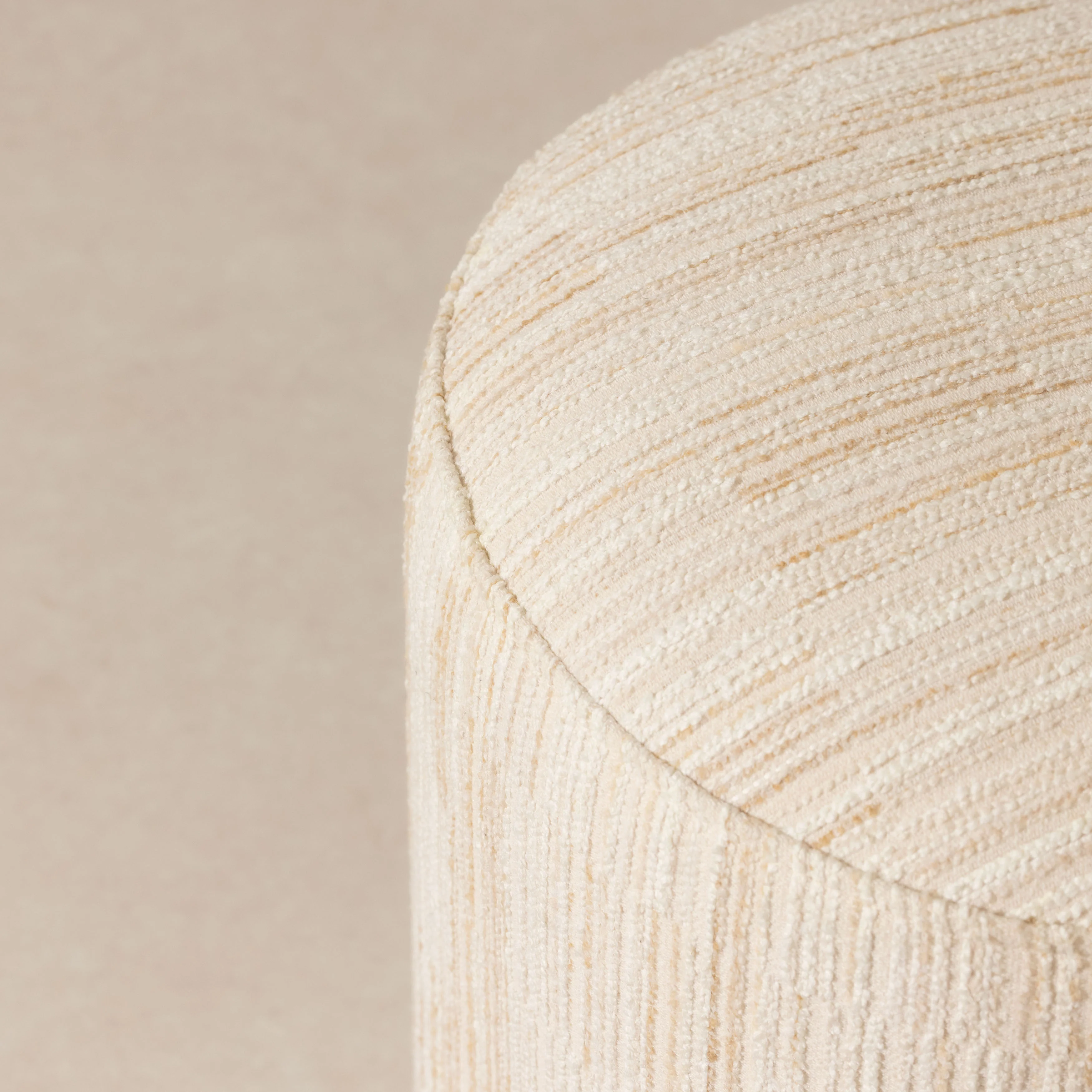 Pill Pouffe - Boucle - Image 3