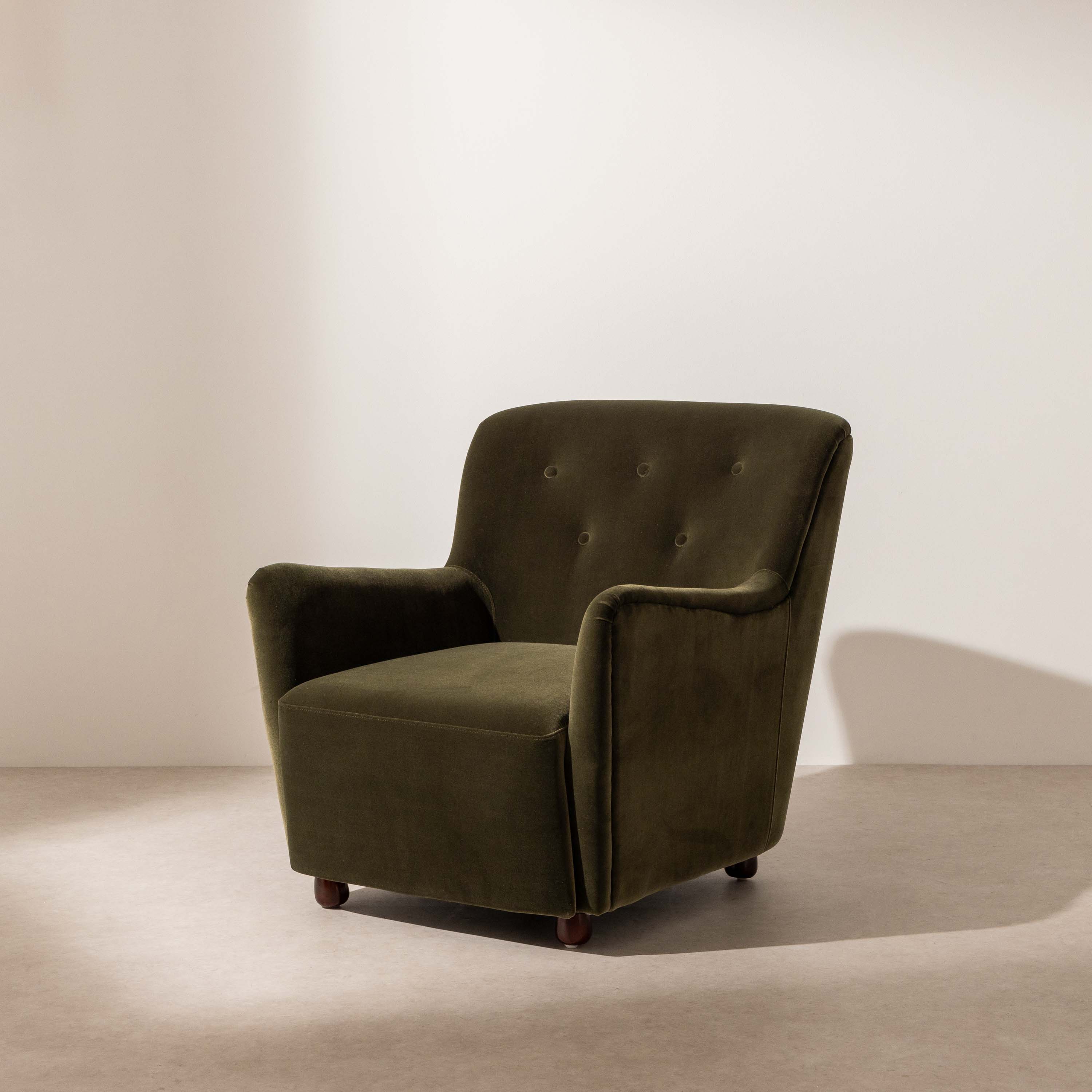 No.17 The Verdant Lounge Chair