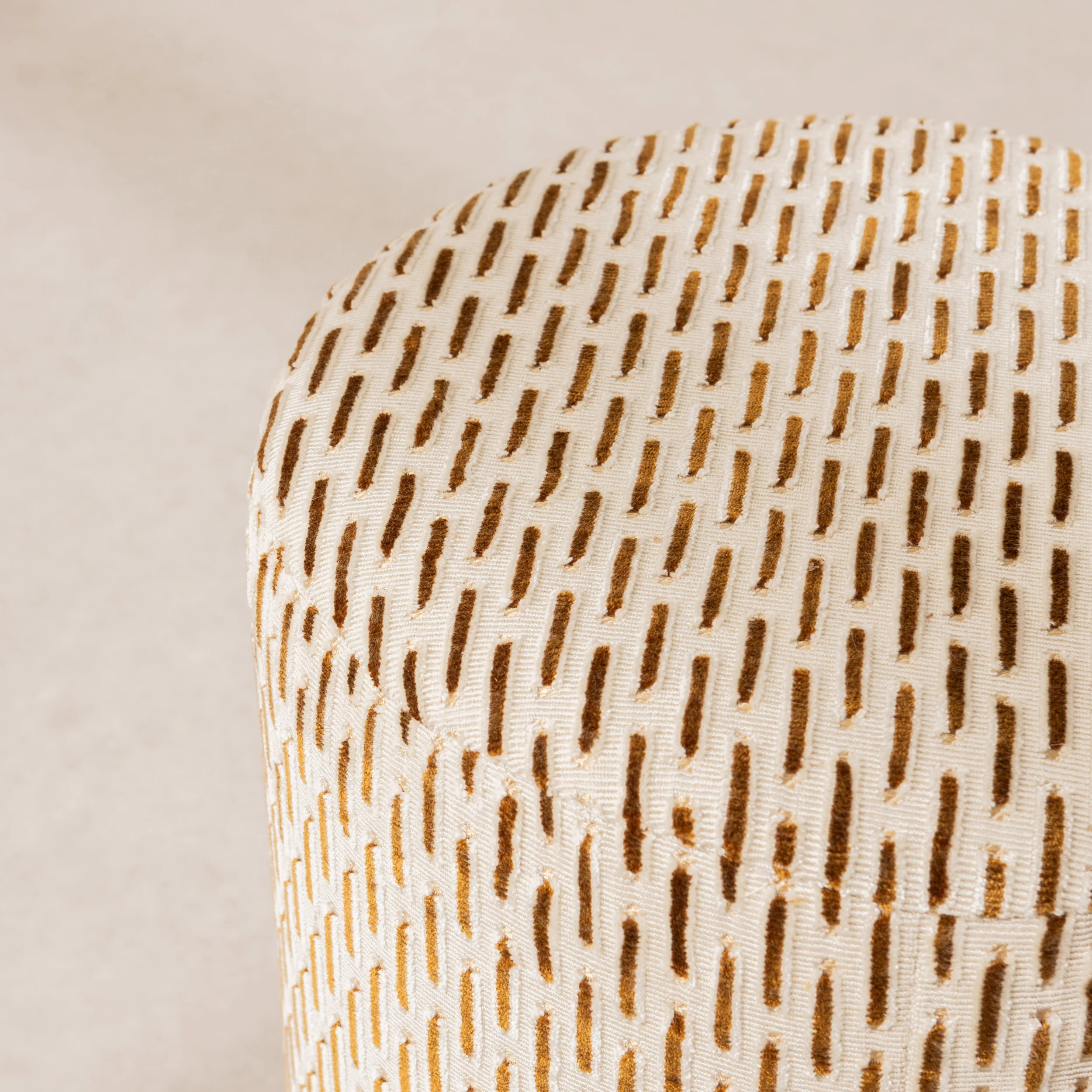 Velvet Pouffe with Walnut Plinth - Paris Vienne - Image 3